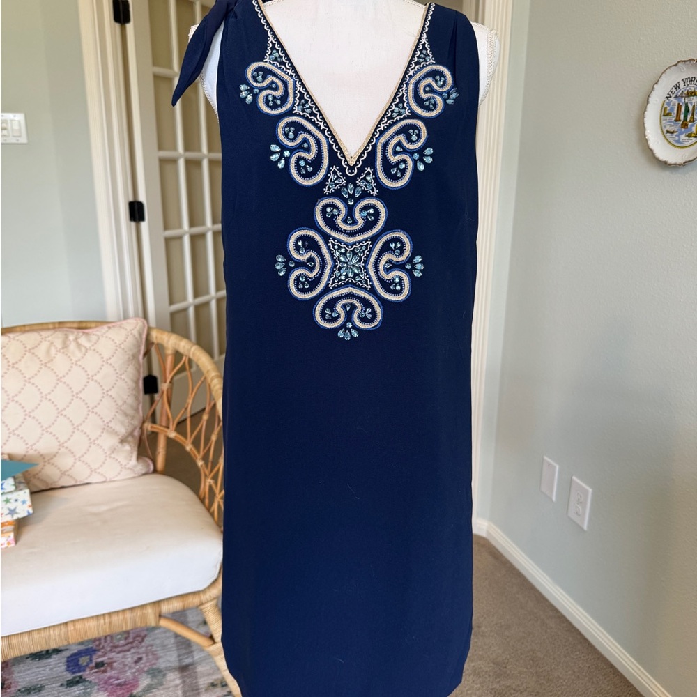 Lilly Pulitzer Navy Sleeveless Dress with Embroidered Design Size 8